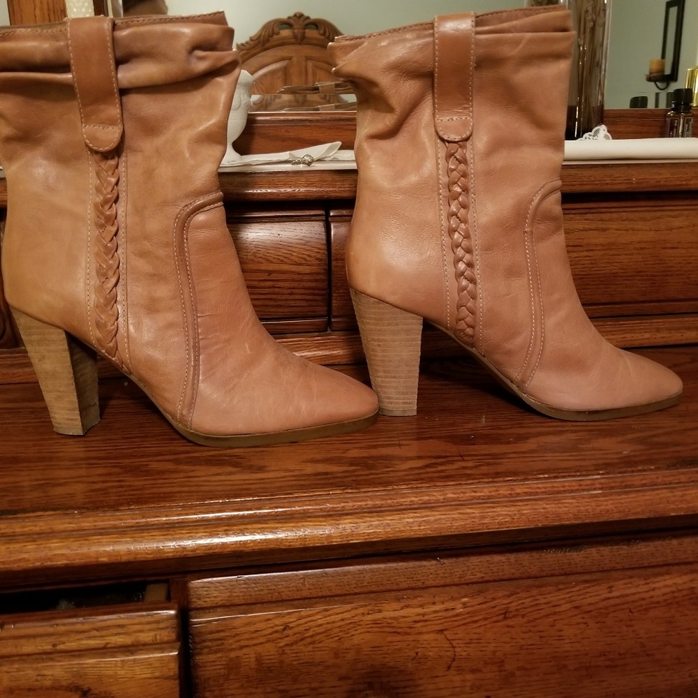 Seven for all mankind boots